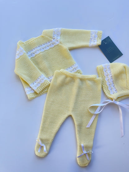 Yellow and White Set