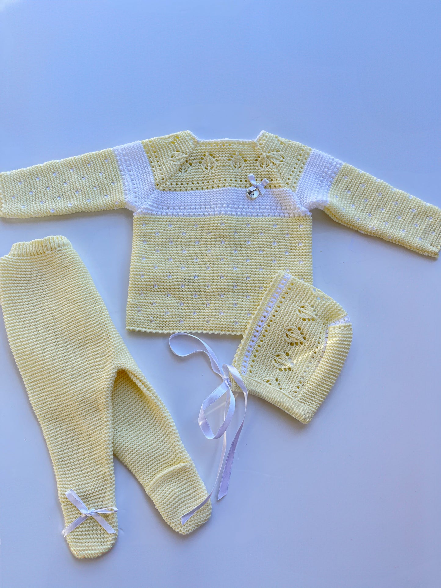 Knitted Yellow